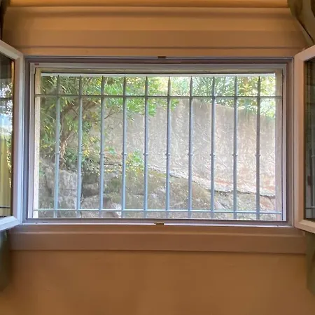 Appartement Simone, Maison, Quartier Calme, Grande Terrasse, Spa, Barbecue, 2 Fréjus