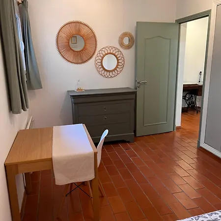 Appartement Simone, Maison, Quartier Calme, Grande Terrasse, Spa, Barbecue, 2