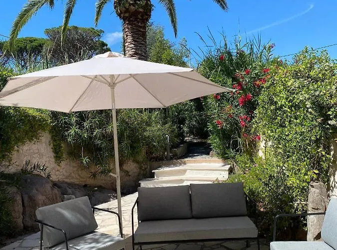 Simone, Maison, Quartier Calme, Grande Terrasse, Spa, Barbecue, 2 Fréjus