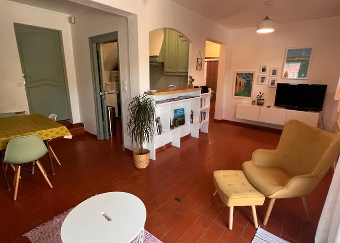 Simone, Maison, Quartier Calme, Grande Terrasse, Spa, Barbecue, 2 Apartmán *