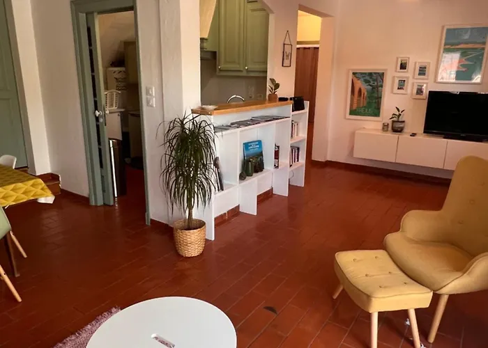 Simone, Maison, Quartier Calme, Grande Terrasse, Spa, Barbecue, 2 Apartmán